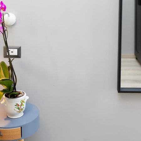 Loft85 - Self Check-In Centro! Apartment Messina Bagian luar foto