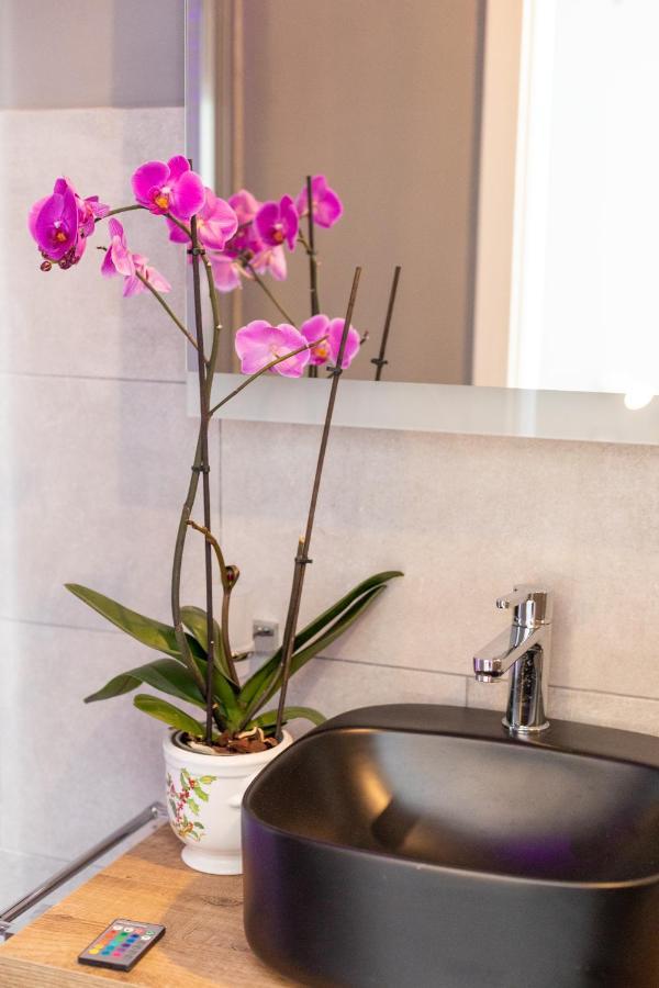 Loft85 - Self Check-In Centro! Apartment Messina Bagian luar foto